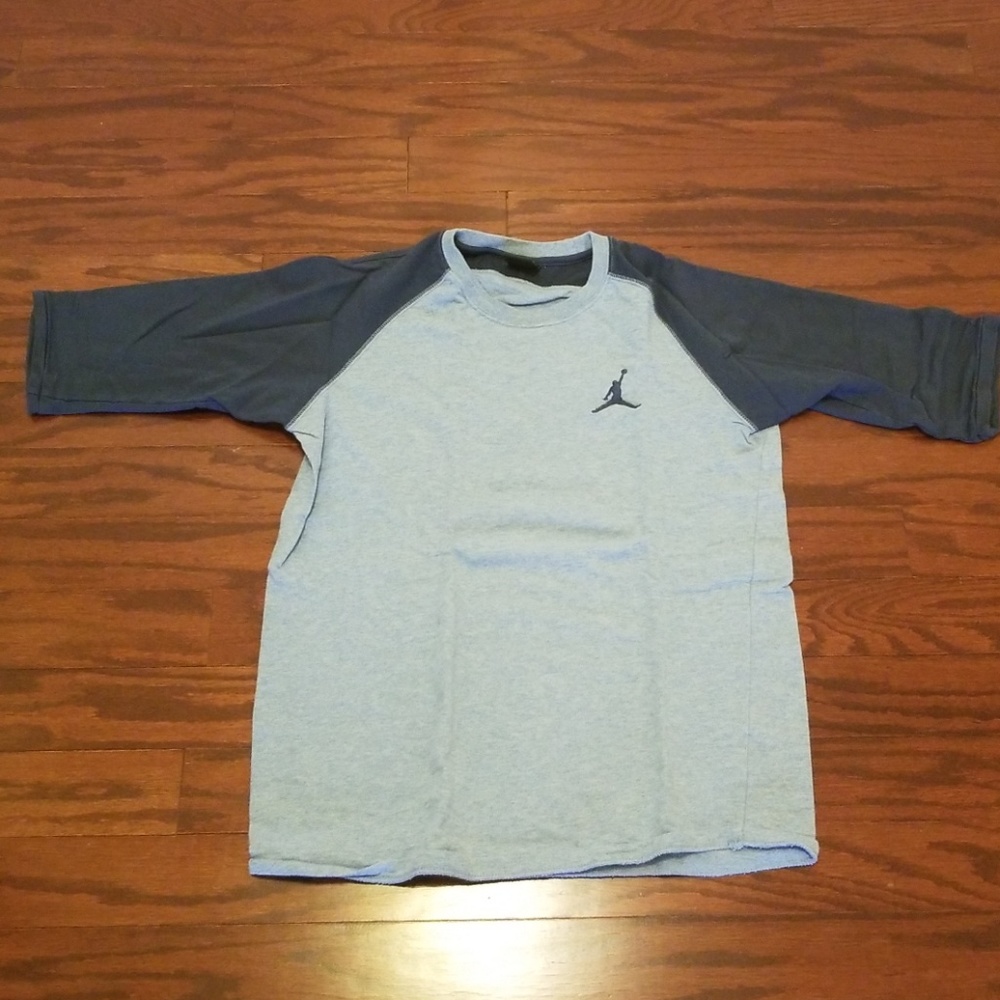 Men's Jordan 3/4 Sleeve Size Medium
